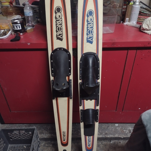 Conley water skis 250 - Picture 6 of 10